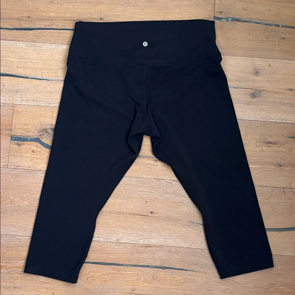 Black Lululemon Leggings Size 16 - Picture 2 of 2